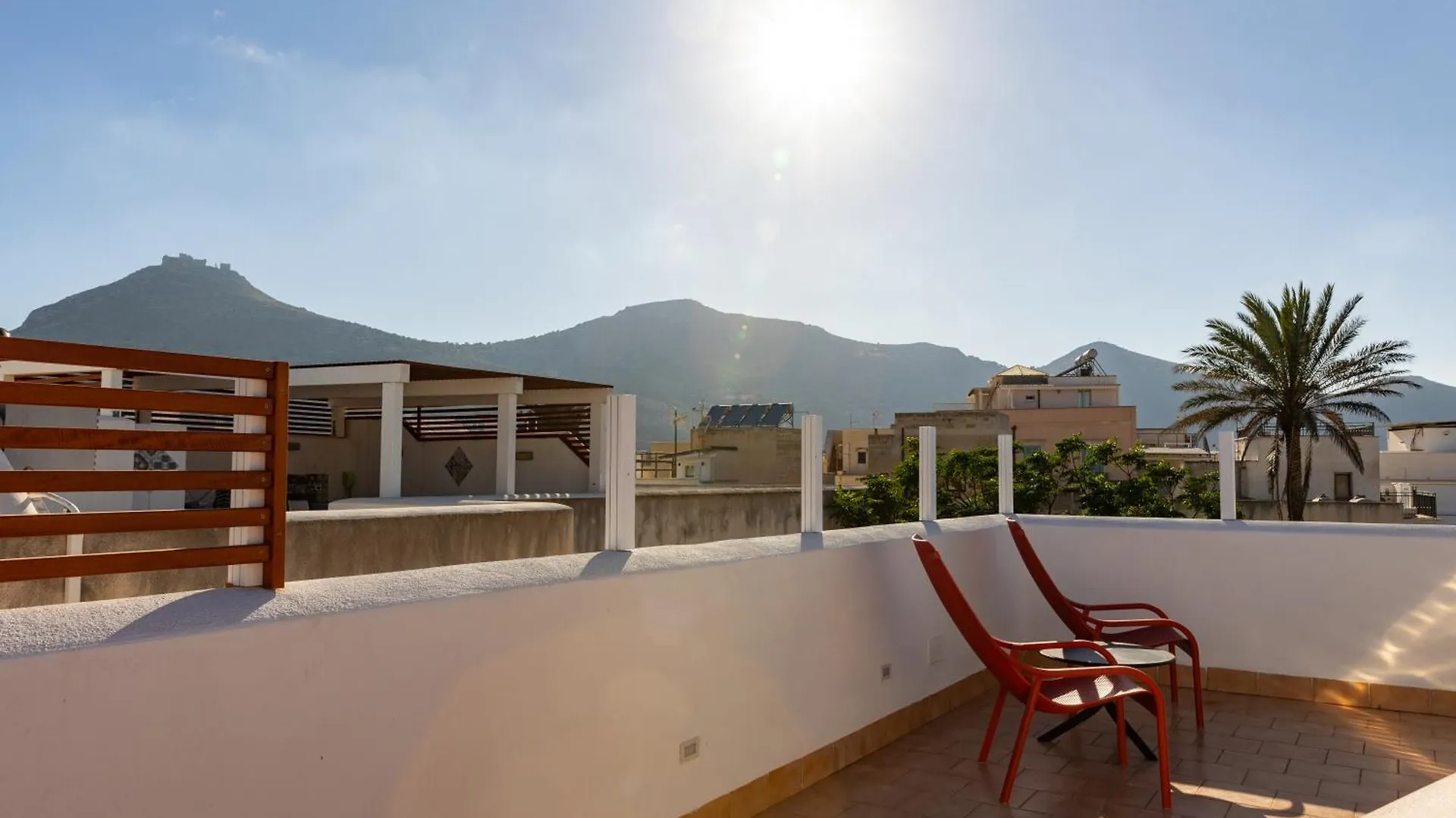 Casa Pepe - Terrazza Favignana Apartment 0*,  Italy